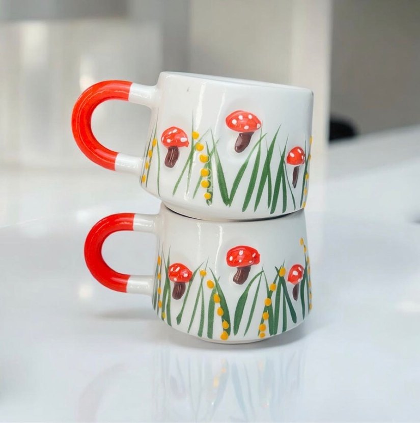 Renkli Saplı Mantar Desenli Beyaz Kupa - Görsel 5