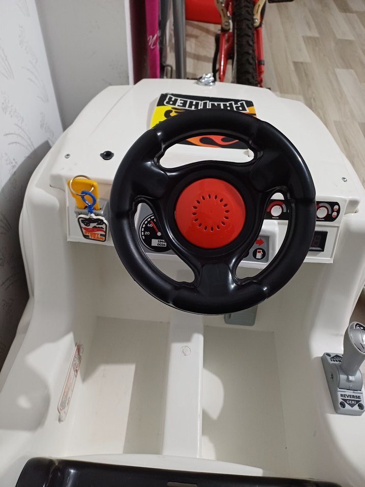 Pilsan Panther Akülü Araba 12V - Görsel 3