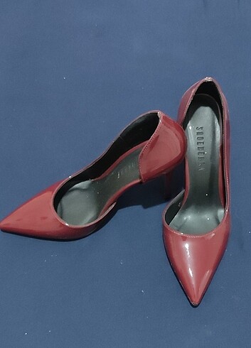 37 Beden Kadın Bordo Stiletto 