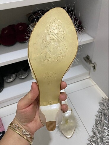 Tüylü terlik - Görsel 3