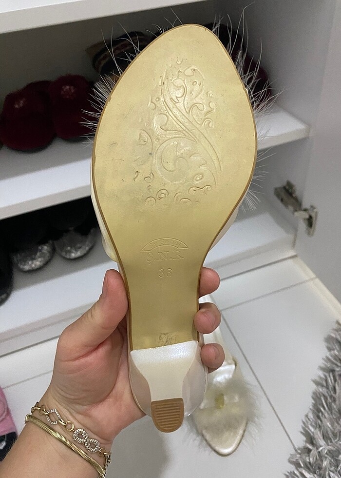 Tüylü terlik - Görsel 3