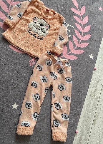 Peluş Detaylı Kız pijama Takımı - Görsel 2