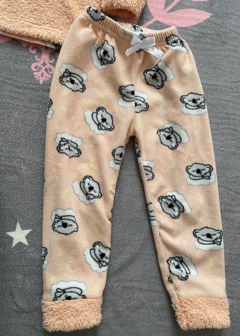 Peluş Detaylı Kız pijama Takımı - Görsel 4