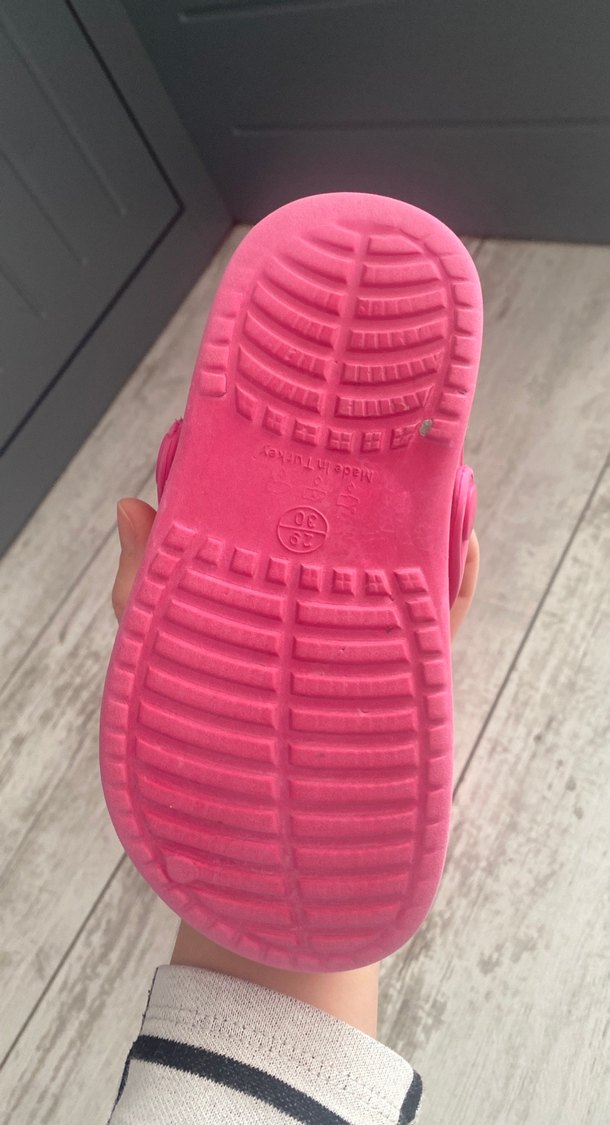 Kız Çocuk Pembe Tokalı Terlik - Görsel 4