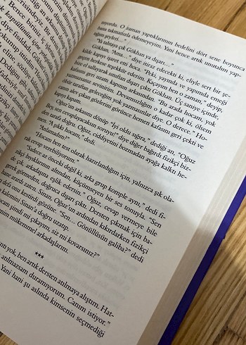 4N1K 1. Kitap Film Özel Baskısı Ciltli - Büşra Yılmaz Roman - Görsel 6