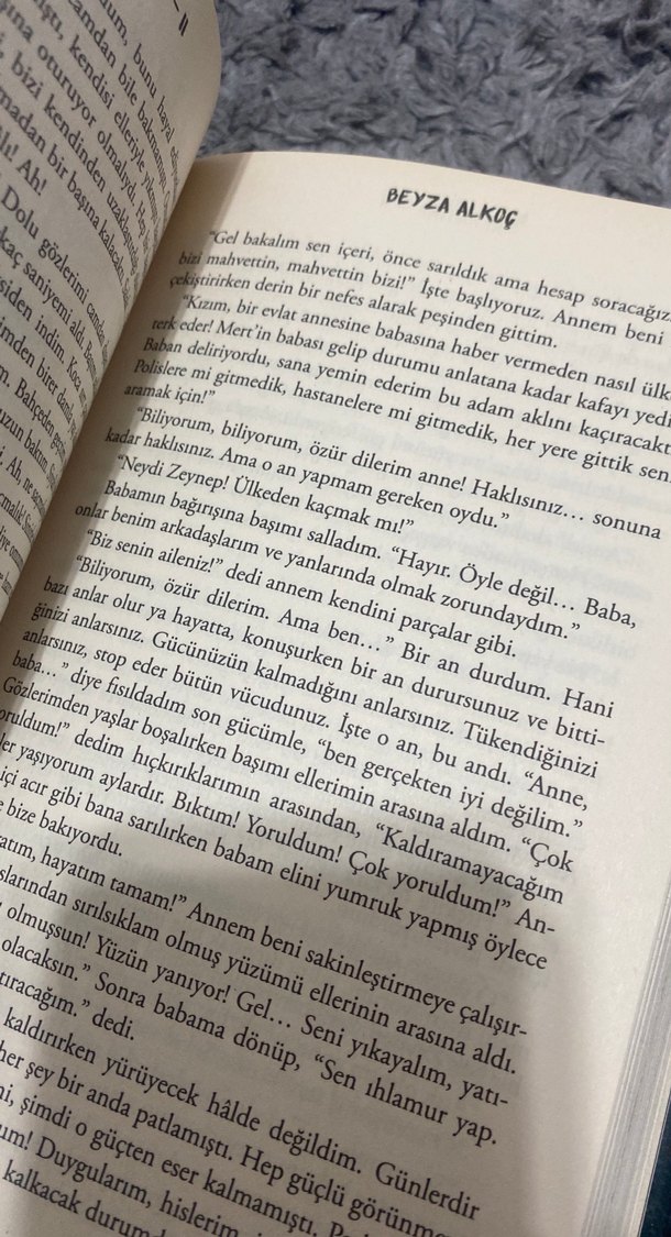 Karantina 2 (Ciltli) - Beyza Alkoç - Görsel 5