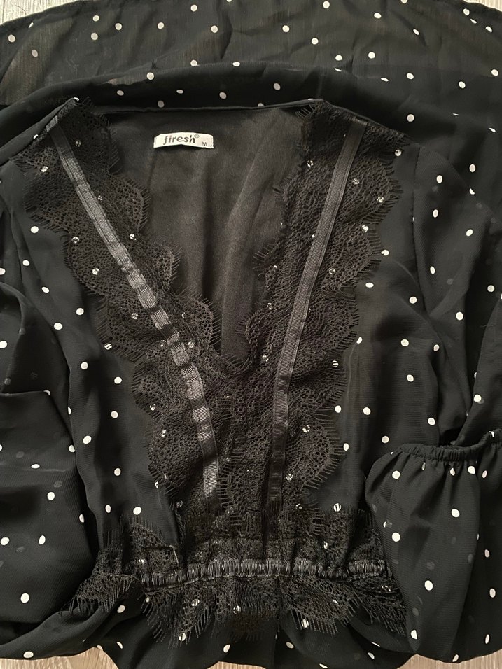 Puantiye Desenli Siyah Elbise - Görsel 2