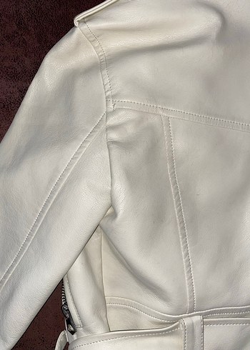 Beyaz Deri Kemerli Kadın Ceket - Görsel 10