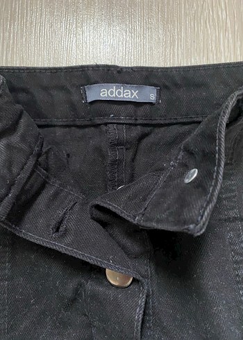 s Beden Düğmeli Siyah Midi Denim Etek
