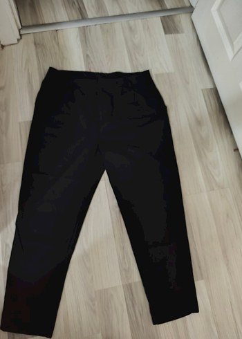 Siyah Kadın Midi Kumaş Pantolon - Görsel 2