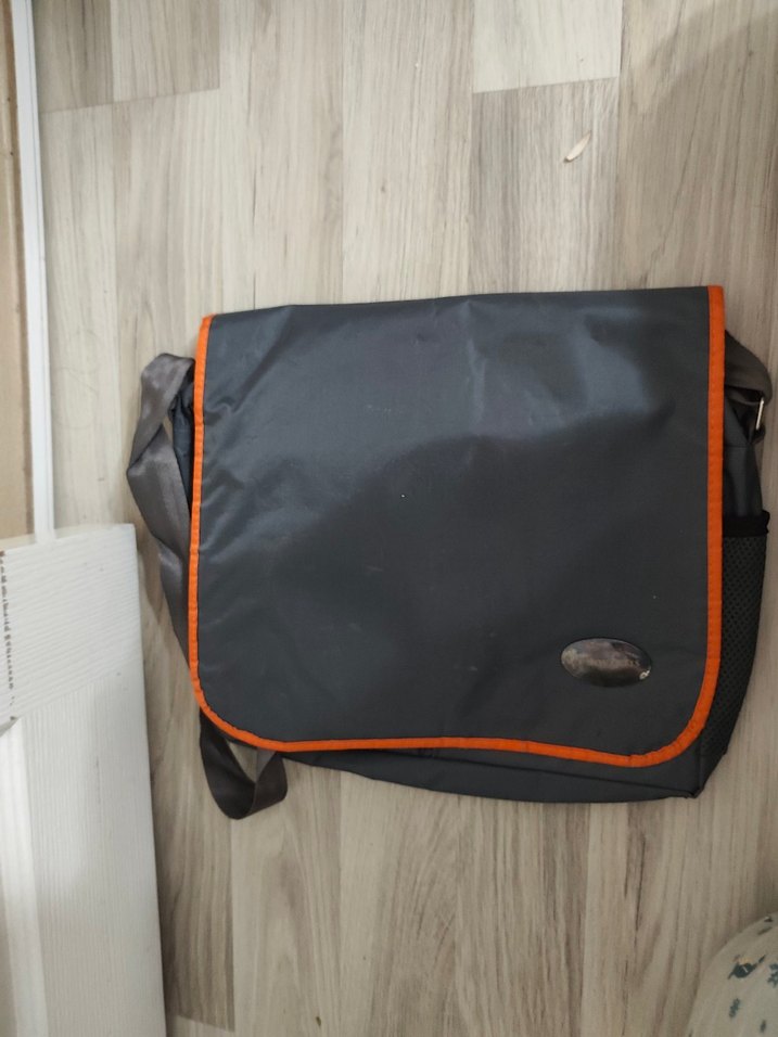 Gri  Omuz Çantası Velcro Kapamalı - Görsel 2