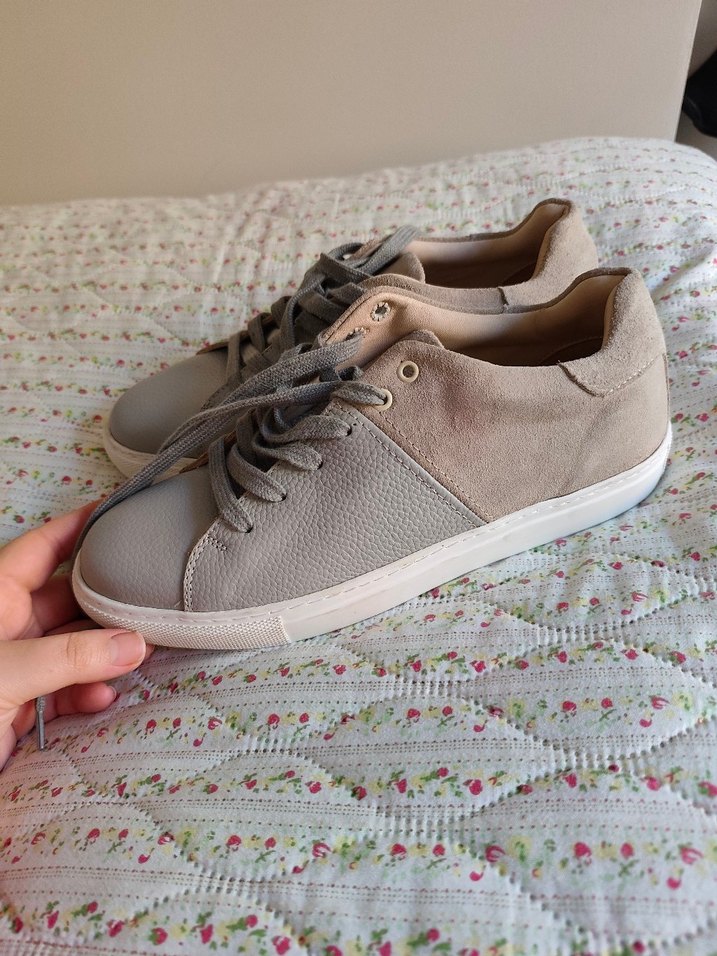 Bej Gri hakiki  deri Kadın Spor Ayakkabı - Görsel 4