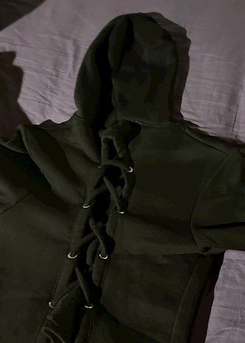 Düğmeli Siyah Gotik Süet Sweatshirt