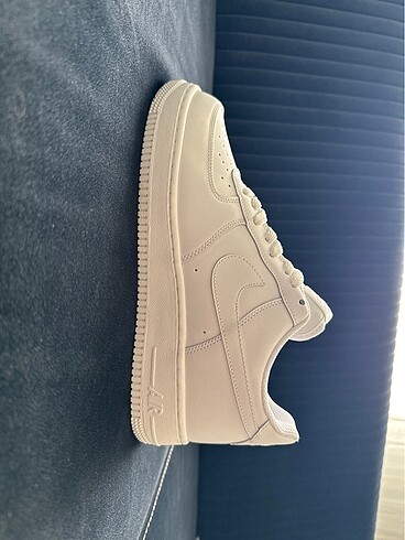Nike Air Force 1 numara çeşitlerimiz 40 dan 45 e kadar mevcut