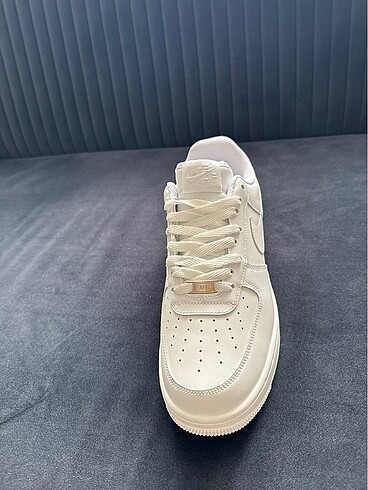 Nike Nike Air Force 1 numara çeşitlerimiz 40 dan 45 e kadar mevcut