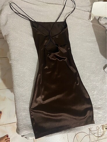 H&M H&m saten kahverengi sırt dekolteli mini elbise