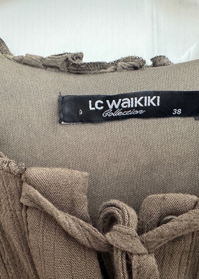 LCW Uzun Haki Elbise - Görsel 3