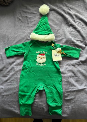 Yeşil Renk Yılbaşı Tulum ve Noel Şapka - Görsel 2