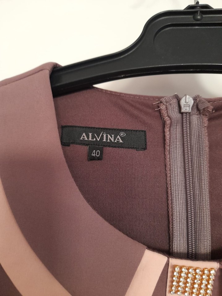 Düğmeli Uzun Kol Elbise - Görsel 2