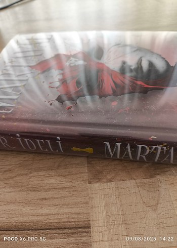 Beden Renk Martaval - R. İdeli Roman