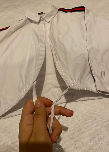 38 Beden beyaz Renk Uzun Kollu Düğmeli Beyaz Kadın Gömlek