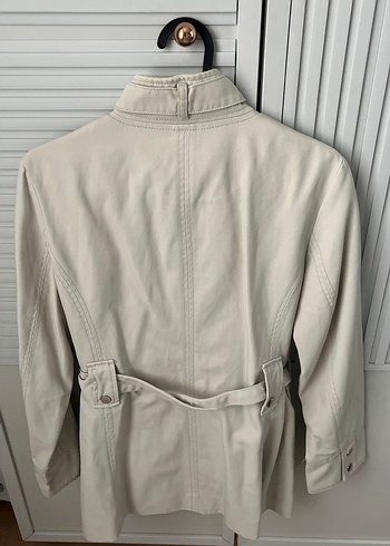 Bej Kemerli Kadın Ceket - Görsel 3