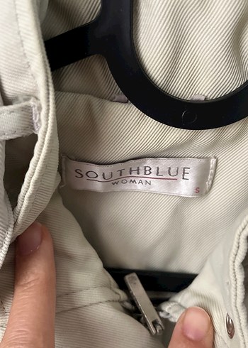 Bej Kemerli Kadın Ceket - Görsel 2