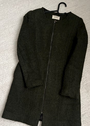 Fermuarlı Koyu Yeşil Kaban - Görsel 2