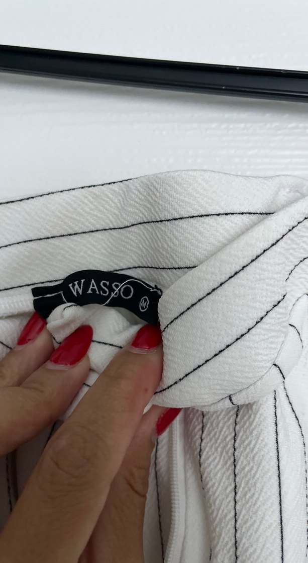 Beyaz Çizgili Pilili Kadın Kumaş Pantolon - Görsel 3