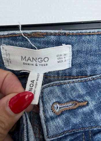 Mango Kadın Mavi Bol Kesim Yırtık Kot Pantolon