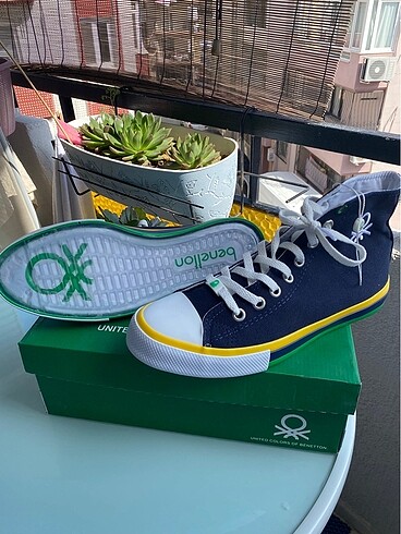 Bilekli benetton ayakkabı