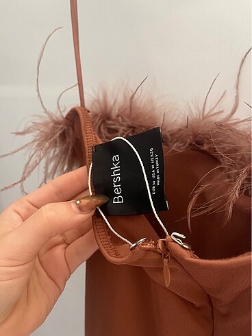 m Beden bershka elbise