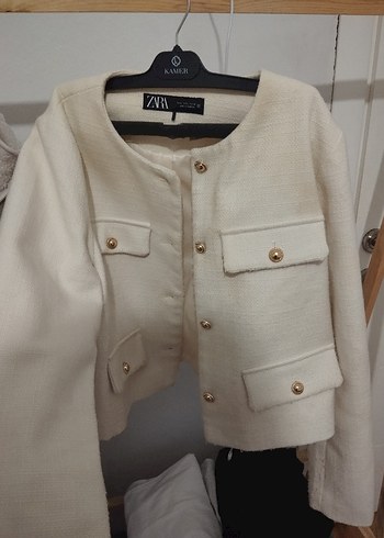 Zara Düğmeli Beyaz Mini Kadın Ceket - Görsel 3