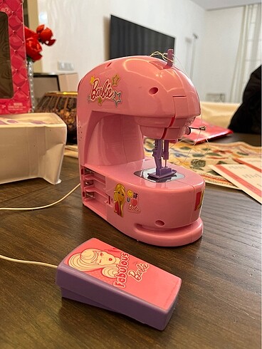 Beden Barbie Dikiş Makinesi ve Ütü Seti