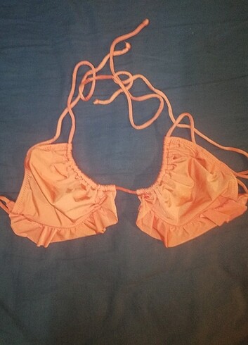 Bikini üstü 