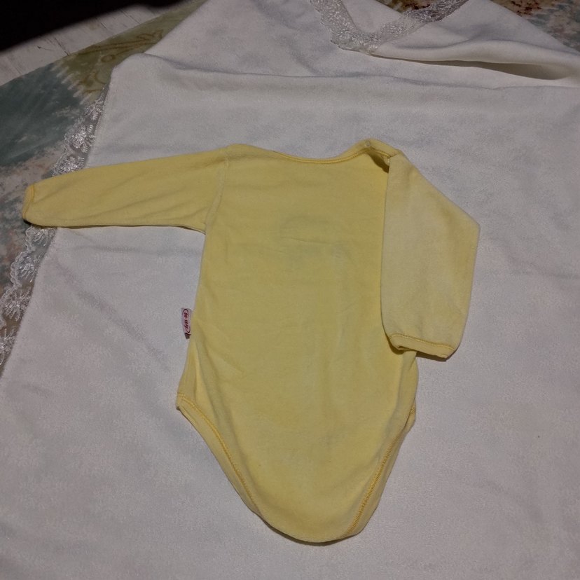 Uzun Kollu Sarı Bebek Body - Görsel 3