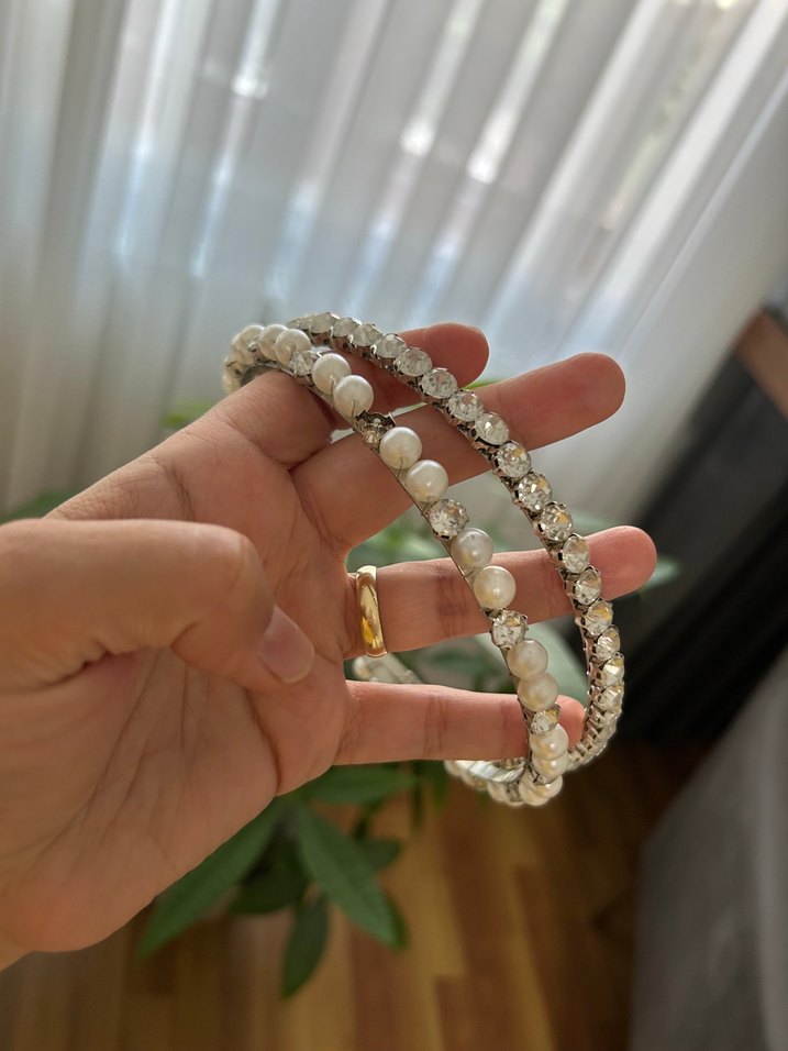 Beyaz Boncuklu Kadın El Zinciri - Görsel 2