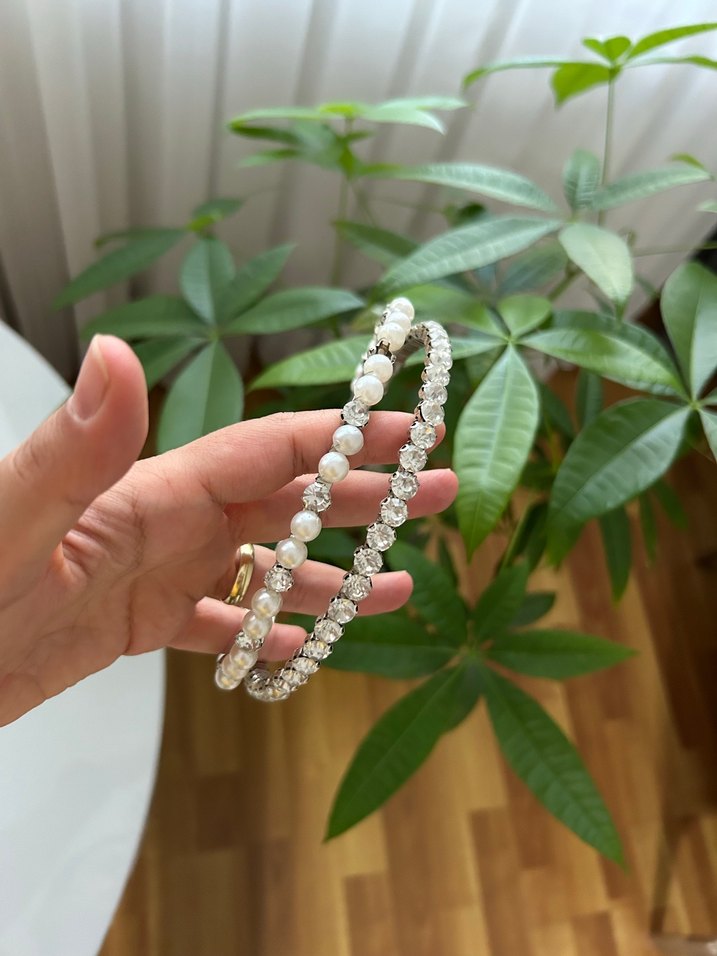 Beyaz Boncuklu Kadın El Zinciri - Görsel 3