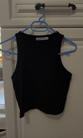 Crop pull and bear
