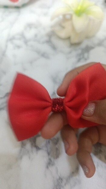 Kırmızı kurdele toka - Görsel 3