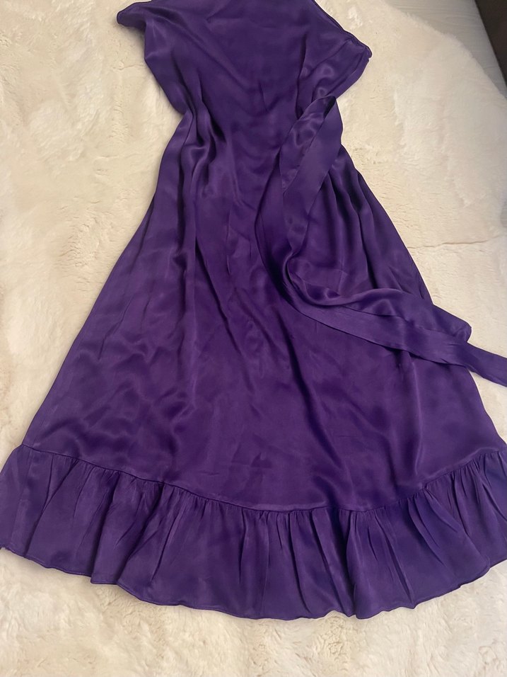 Mor Uzun Kolsuz Elbise - Görsel 3