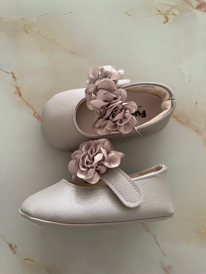 Kız Çocuk Fırfırlı Babet - Görsel 3