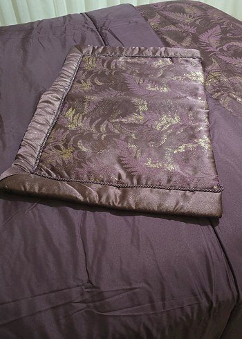 Mürdüm saten Yatak Örtüsü - Görsel 4