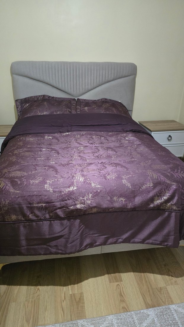 Mürdüm saten Yatak Örtüsü - Görsel 2