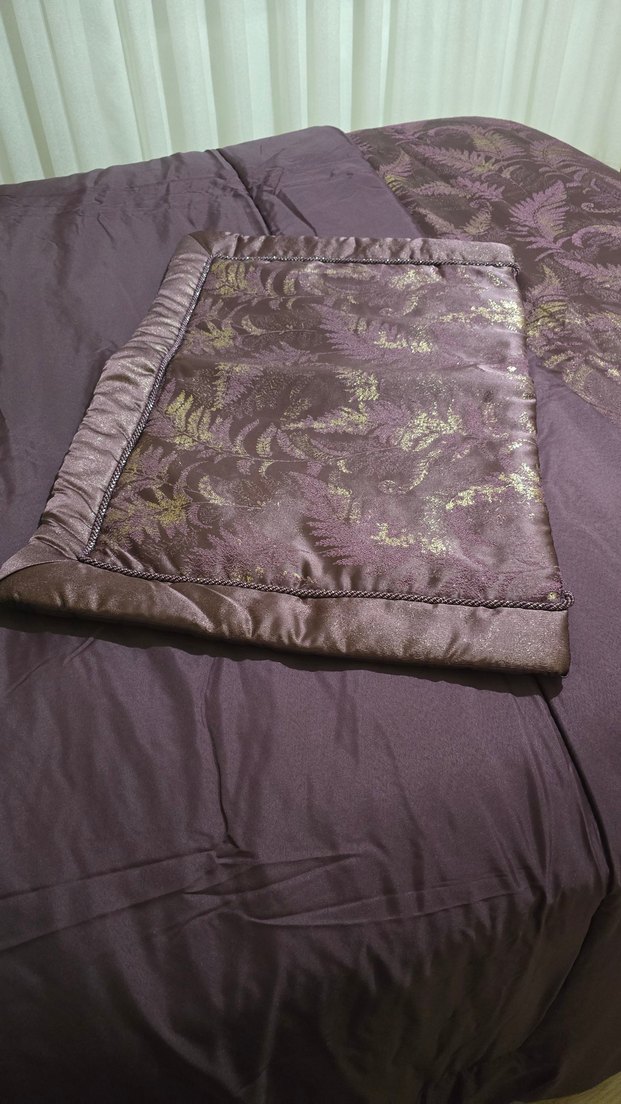 Mürdüm saten Yatak Örtüsü - Görsel 4