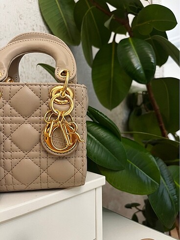 Dior CHRISTIAN DIOR Bej Rengi El Çantası