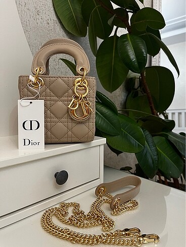 CHRISTIAN DIOR Bej Rengi El Çantası