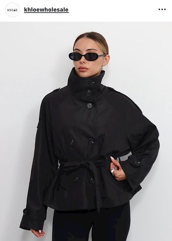 s Beden siyah Renk Siyah Bershka Muadili S Beden Trençkot