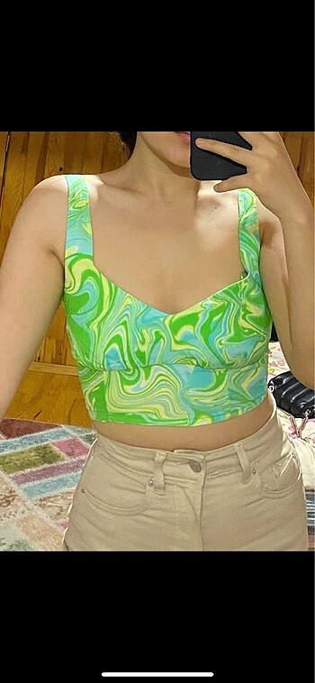 Stradivarius crop