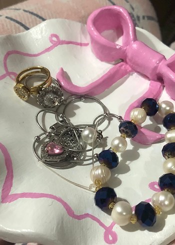 Fiyonk Detaylı El Yapımı Seramik Süs Tabak - Görsel 5